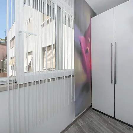 City Smart Apartment Split Room photo